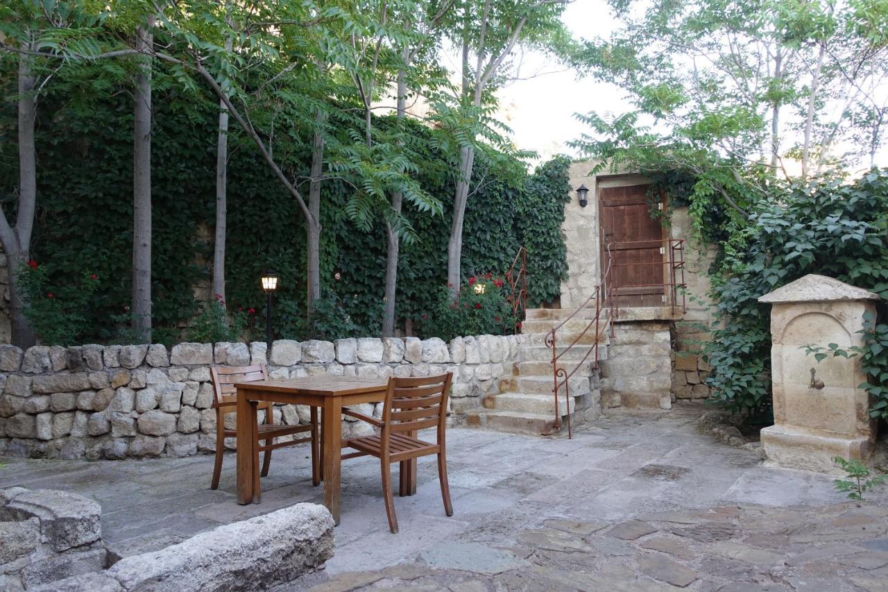 Esbelli Evi Cave Houses Ürgüp Ngoại thất bức ảnh